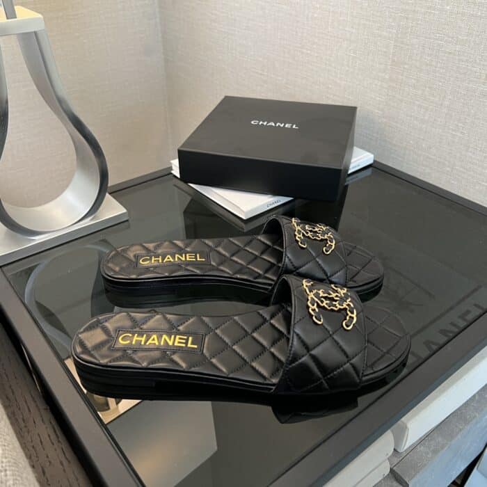 Chanel 23P Quilted CC Chain Sandal Black G39954 X56940 94305 - Image 2