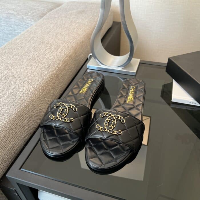 Chanel 23P Quilted CC Chain Sandal Black G39954 X56940 94305 - Image 8