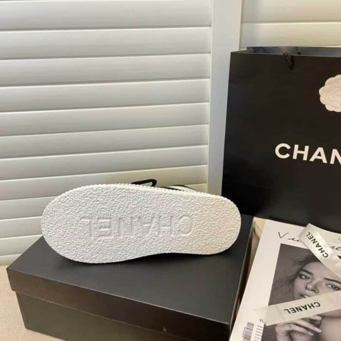 Chanel White CC Cap Toe Slipon Sneaker - Image 6