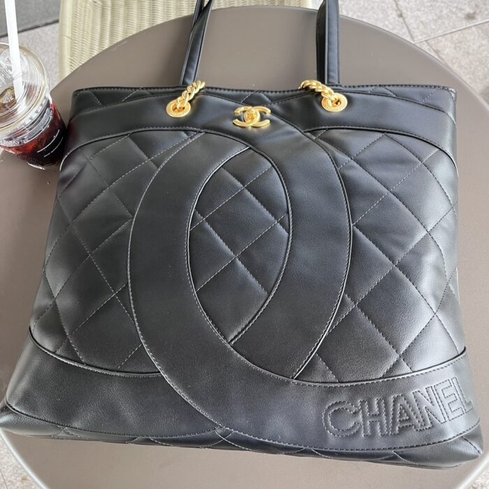 Chanel CC Caviar Shopping Bag Black 37cm - Image 9