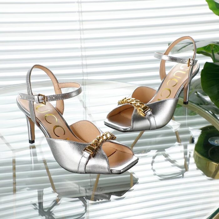 Gucci Metal Chain Mule Heels Sandals In Silver - Image 4