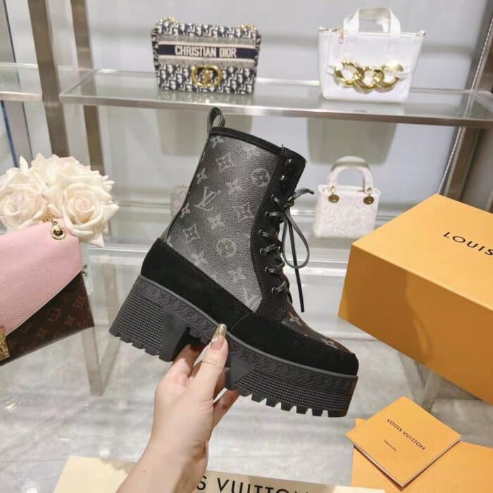 Louis Vuitton Laureate Platform Desert Boot Black - Image 3