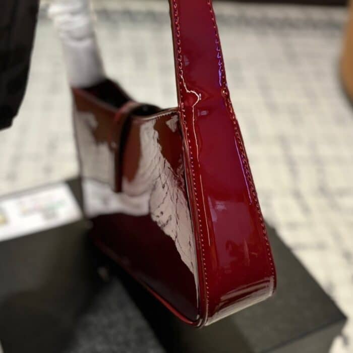 Saint Laurent Le 5 À 7 Dark Red Wine 25cm 657228B870W6413 - Image 6