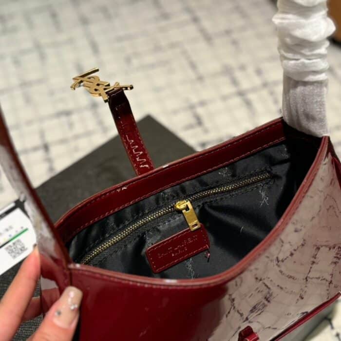 Saint Laurent Le 5 À 7 Dark Red Wine 25cm 657228B870W6413 - Image 7