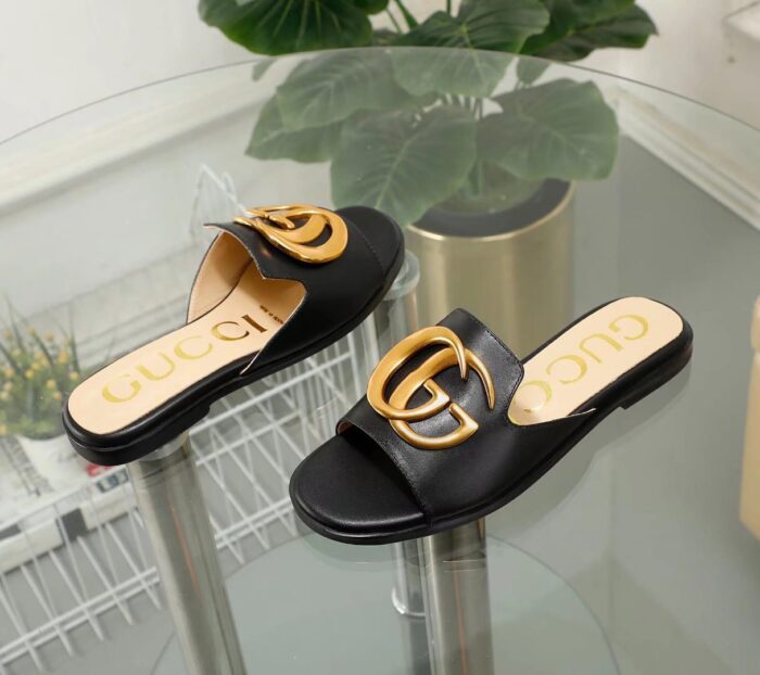 Gucci Princetown GG Slippers Leather Black - Image 4