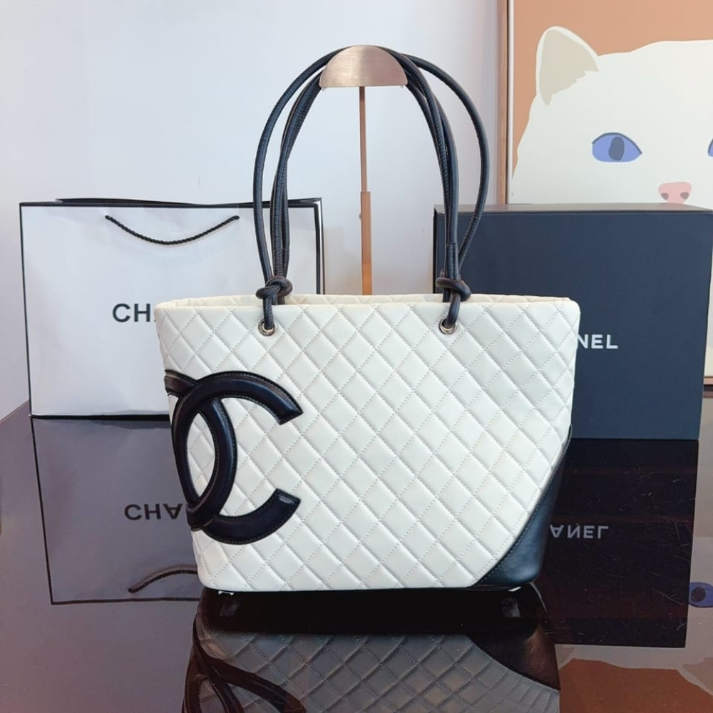 Alternative view of Chanel Large Cambon Tote Bag Black White 41cm