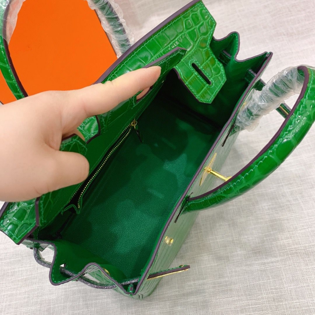 Hermes Birkin 30 Crocodile Dark Green 30cm - Image 6