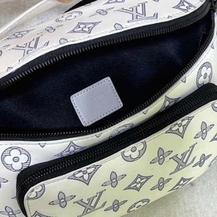 Louis Vuitton Rush Bumbag White And Navy Blue 30cm M25227 - Image 6