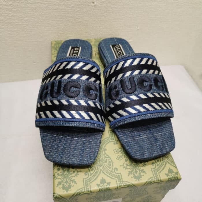 Gucci Women’s Slide Blue Denim 771589 FACK3 4609 - Image 4