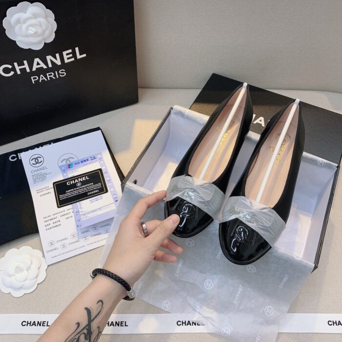 Chanel Flat Sandals Black G02819 Y01552 94305 - Image 9