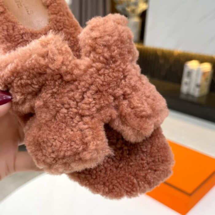Hermes Oran Teddy Bear Slipper Sandals Cognac - Image 6