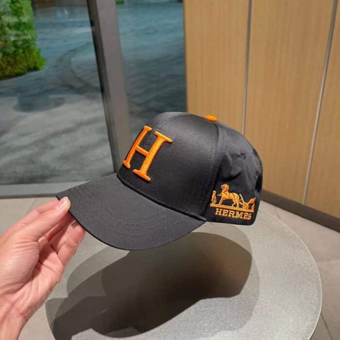 Hermes New Carriage Baseball Cap Black - Image 2