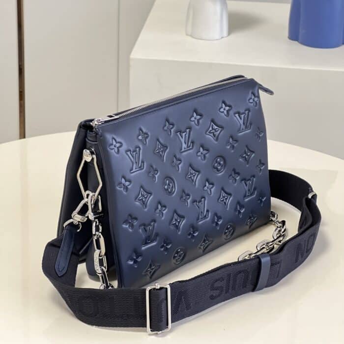 Louis Vuitton Coussin PM Navy 26cm M20379 - Image 7