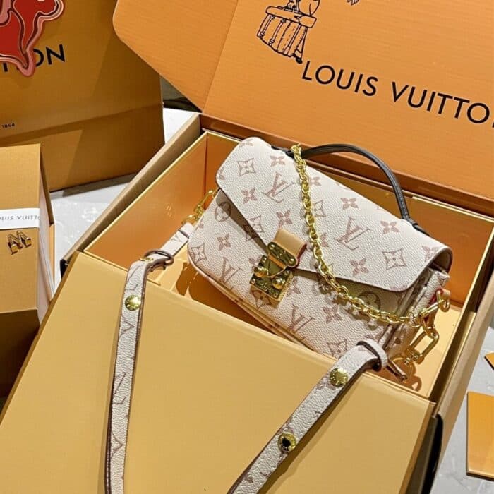 Louis Vuitton Pochette Métis East West Monogram Peach 21cm M46914 - Image 4