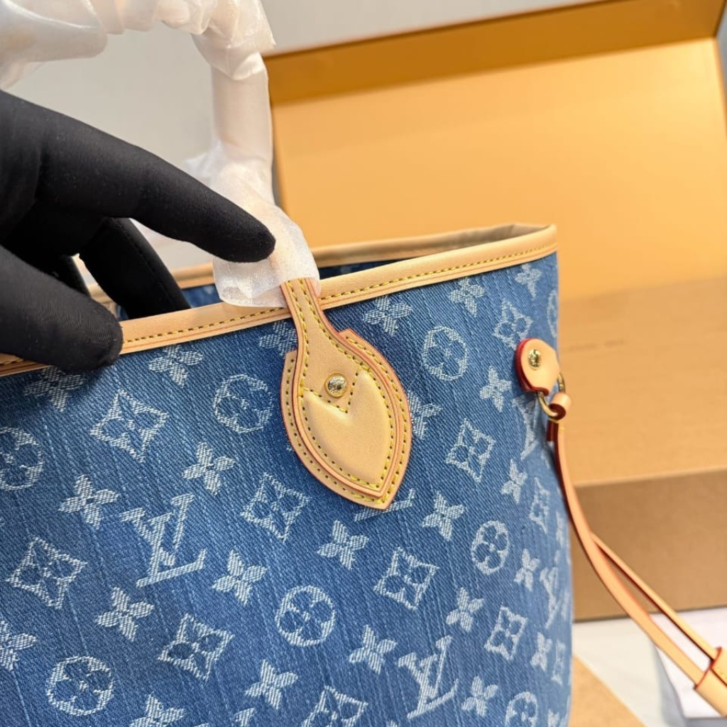 Louis Vuitton Neverfull MM Tote Bag Denim Blue 31Cm M13192 - Image 7