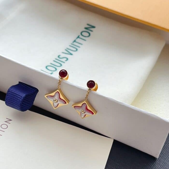 Louis Vuitton Color Blossom BB Star Earrings Red Gold - Image 3