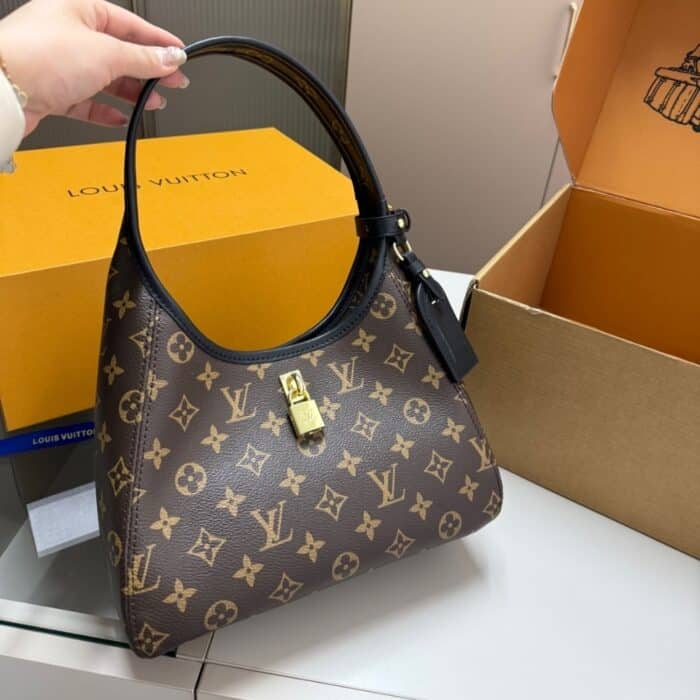 Louis Vuitton The Drop PM Monogram Brown 25Cm M12940 - Image 2