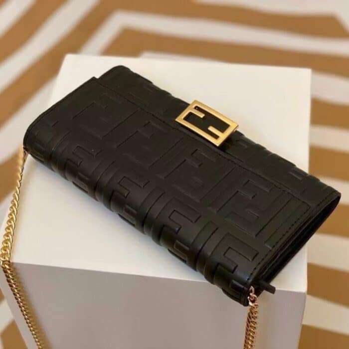 Fendi Baguette Continental Wallet With Chain Black 19Cm 8M0365AAJDF0KUR - Image 3
