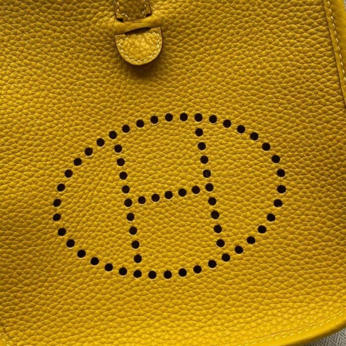 Hermes Evelyne Bag Yellow 29Cm - Image 5