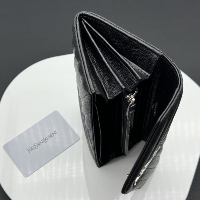 Saint Laurent Cassandra Large Flap Wallet Black 19 cm - Image 4