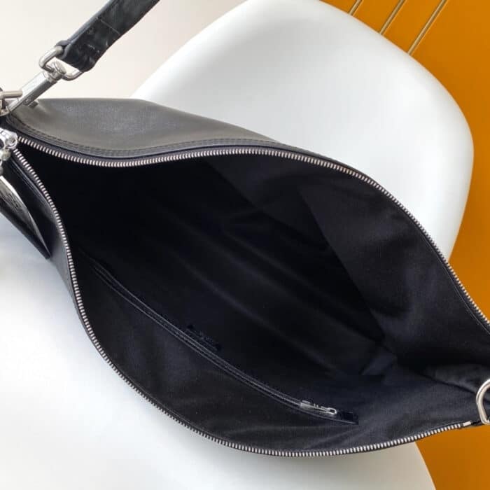 Louis Vuitton Vagabond Hobo LV Night Black 48Cm M13986 - Image 6