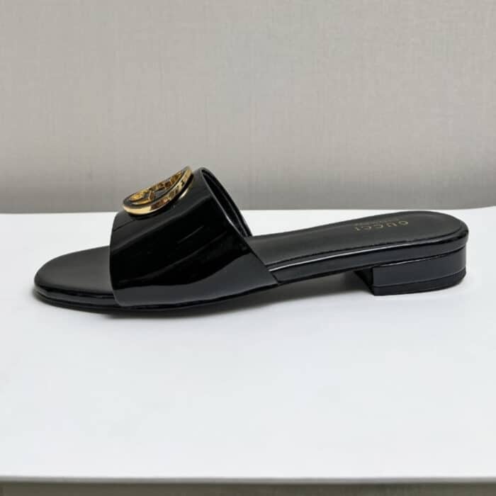 Gucci Women Round Interlocking G Sandal In Black - Image 6