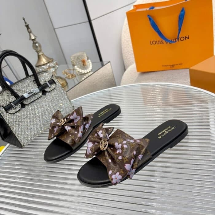 Louis Vuitton X Takashi Murakami Lily Flat Mule Sakura Brown 1AGVYB - Image 4