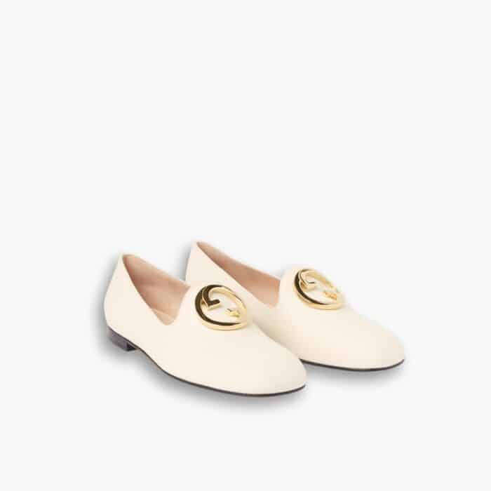 Gucci Logo Plaque Loafers White 723395C9D009022