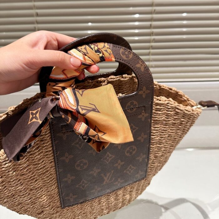 Louis Vuitton Raffia Monogram Crossbody Shoulder Bag Natural 21cm - Image 3