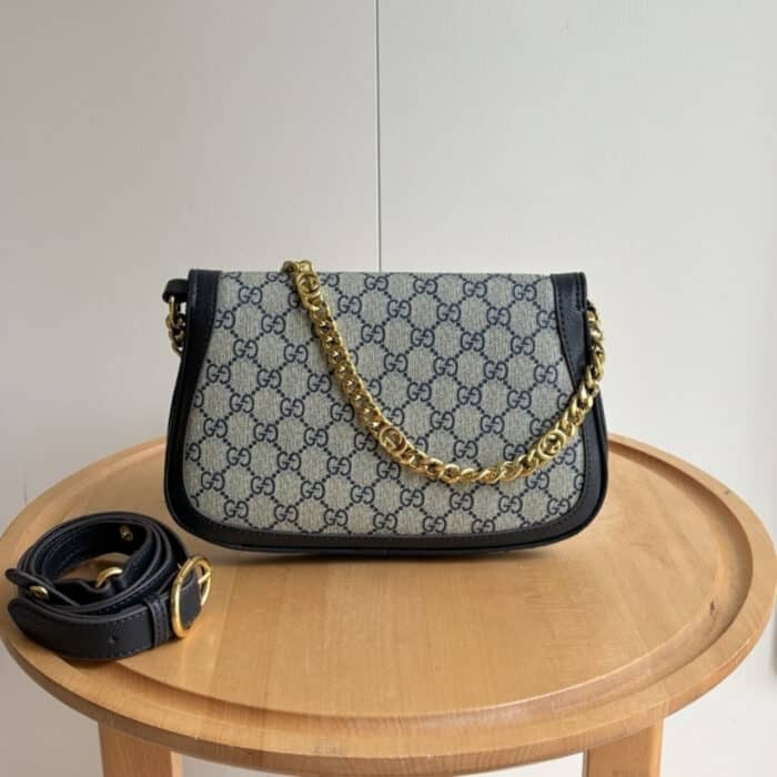 Gucci Blondie Shoulder Bag Gold Hardware Black 28Cm - Image 4
