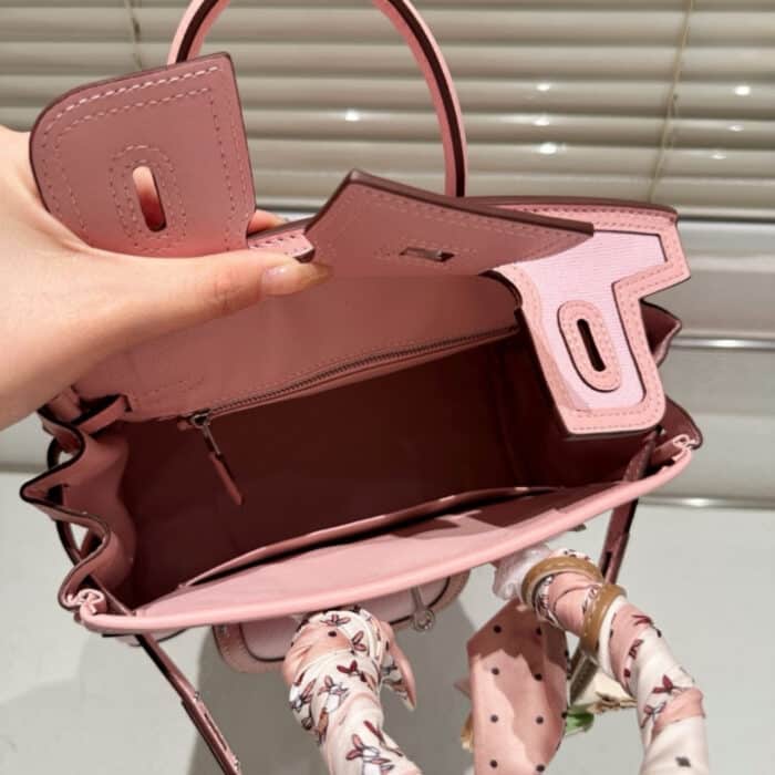 Hermès Birkin 25 Cargo Travel Bag Pink 25Cm - Image 3