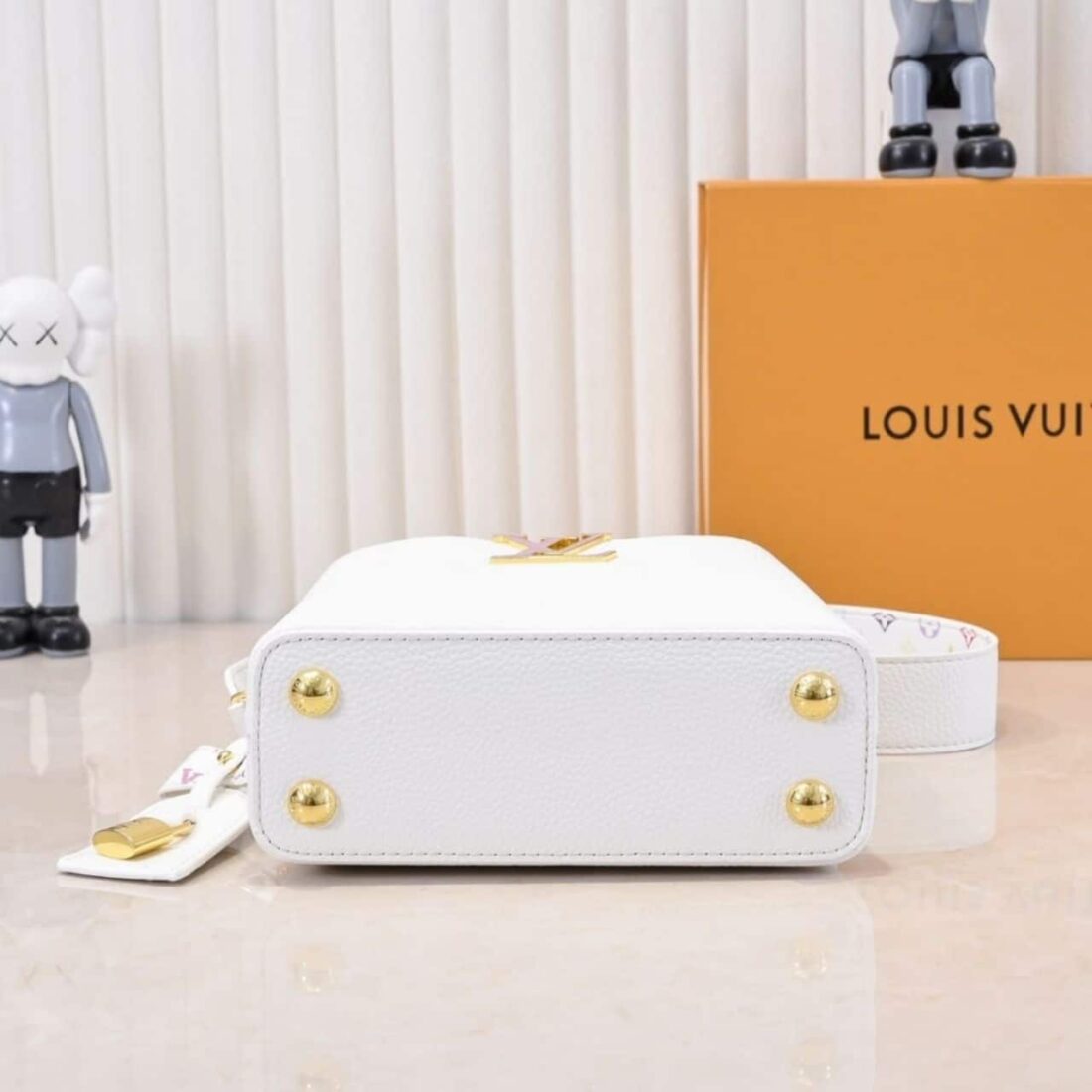 Louis Vuitton x Takashi Murakami Capucines BB White 21Cm M13253 - Image 5