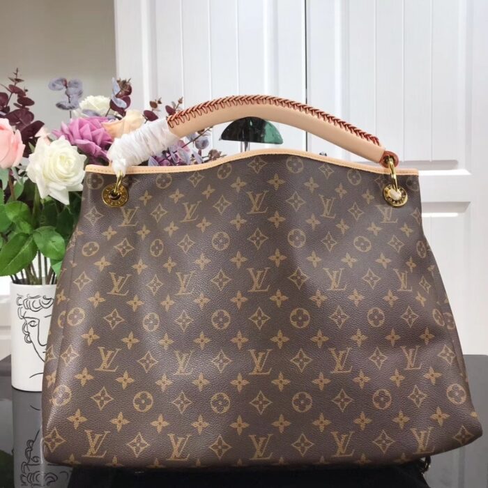 Perfect Match: Louis Vuitton Artsy MM Monogram 41cm X Louis Vuitton Sarah Wallet Monogram 19cm - Image 2