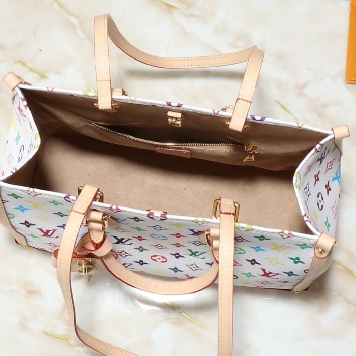 Perfect Match: Louis Vuitton TM Onthego MM Monogram 35cm X Louis Vuitton TM Zippy Wallet 19cm - Image 5