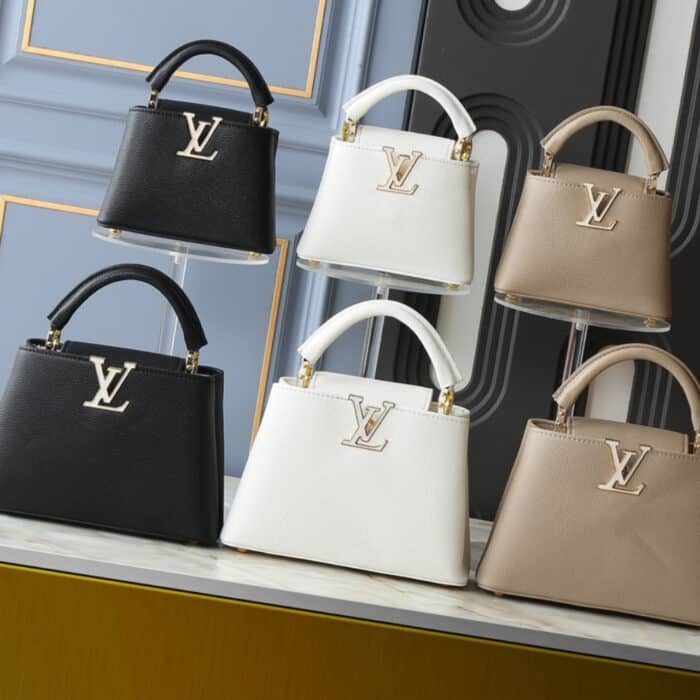 Louis Vuitton Capucines BB Snow White 27Cm - Image 5
