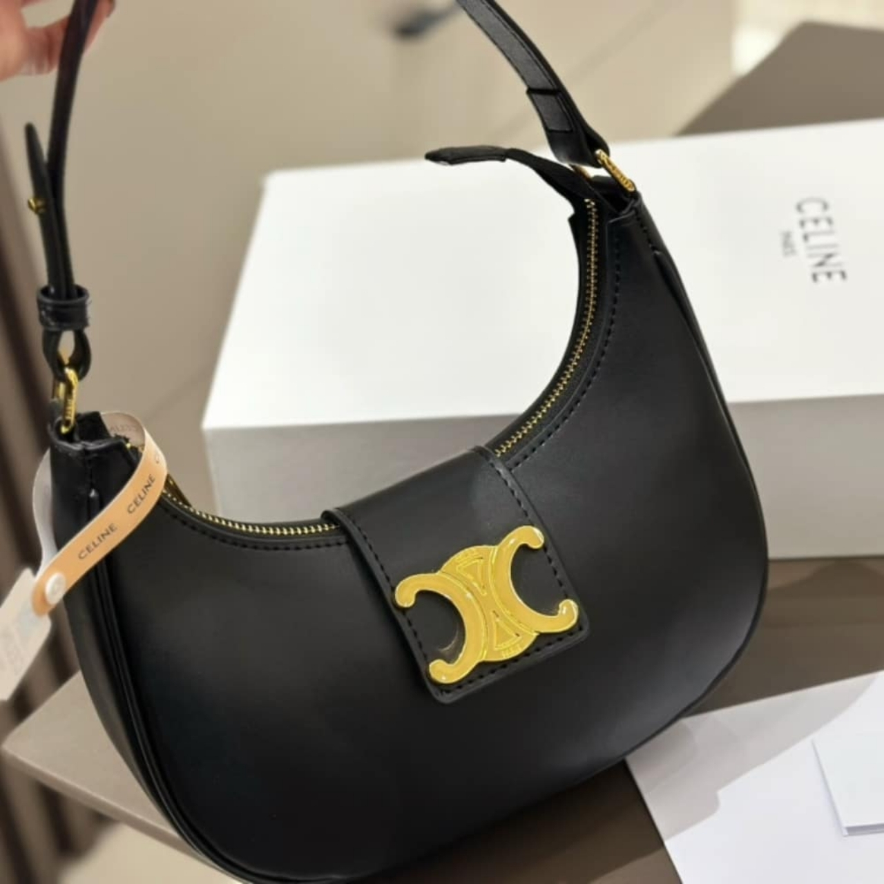 Celine Medium Ava Triomphe Bag Black 24Cm 114493DGQ 38NO - Image 3