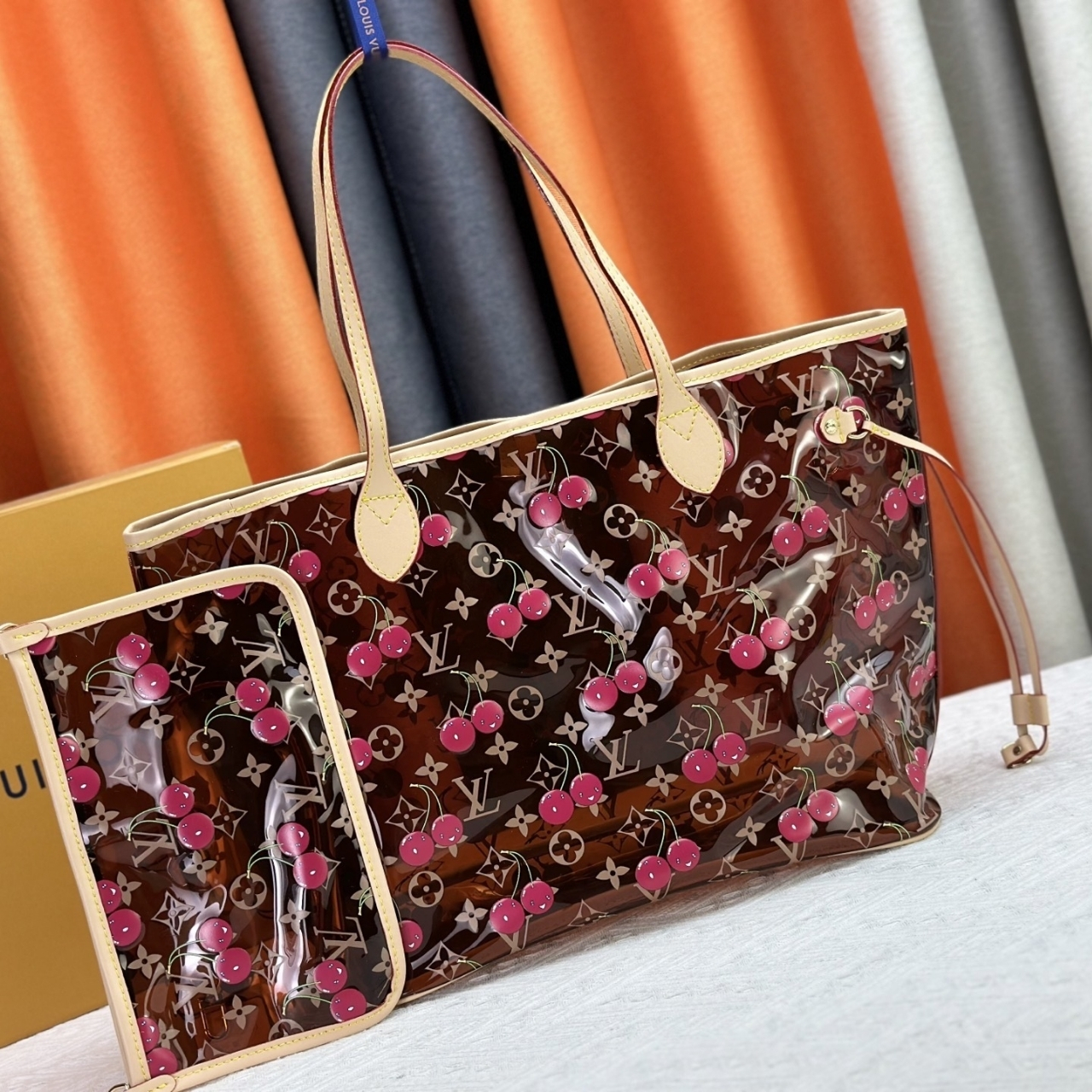 Louis Vuitton Nevefull MM Bag Monogram Cerise 31Cm - Image 2