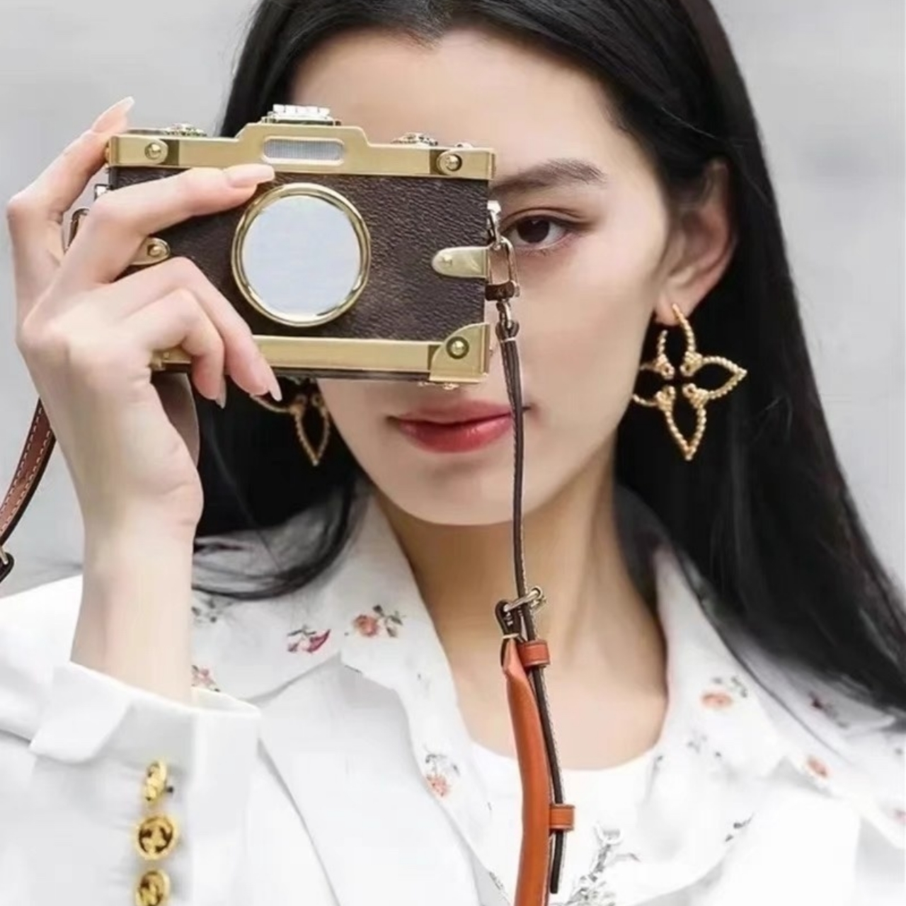 Louis Vuitton Nautical Drop Earrings Gold - Image 6