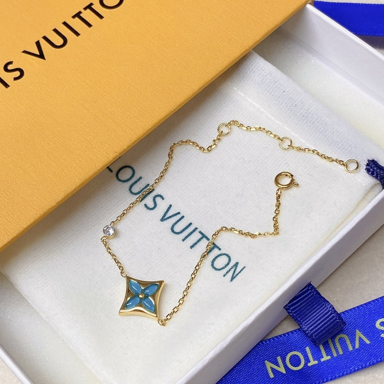 Louis Vuitton Color Blossom BB Star Bracelet Yellow Gold Q05977 - Image 2