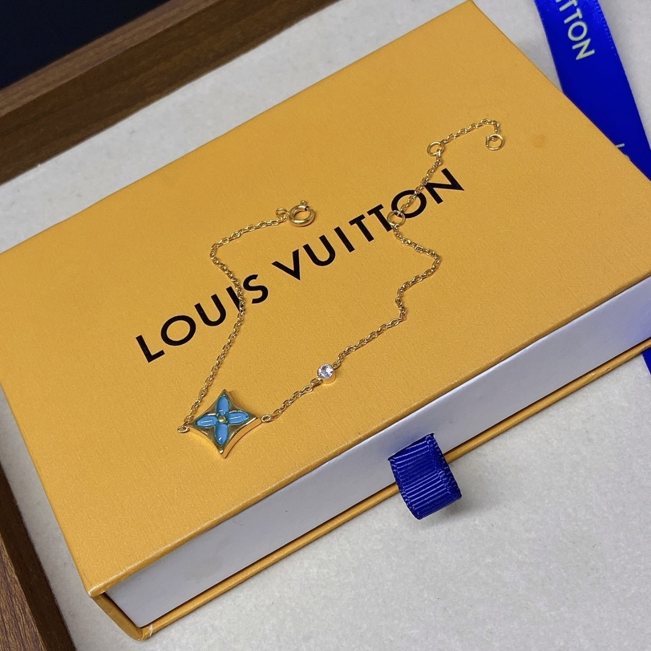 Louis Vuitton Color Blossom BB Star Bracelet Yellow Gold Q05977 - Image 3