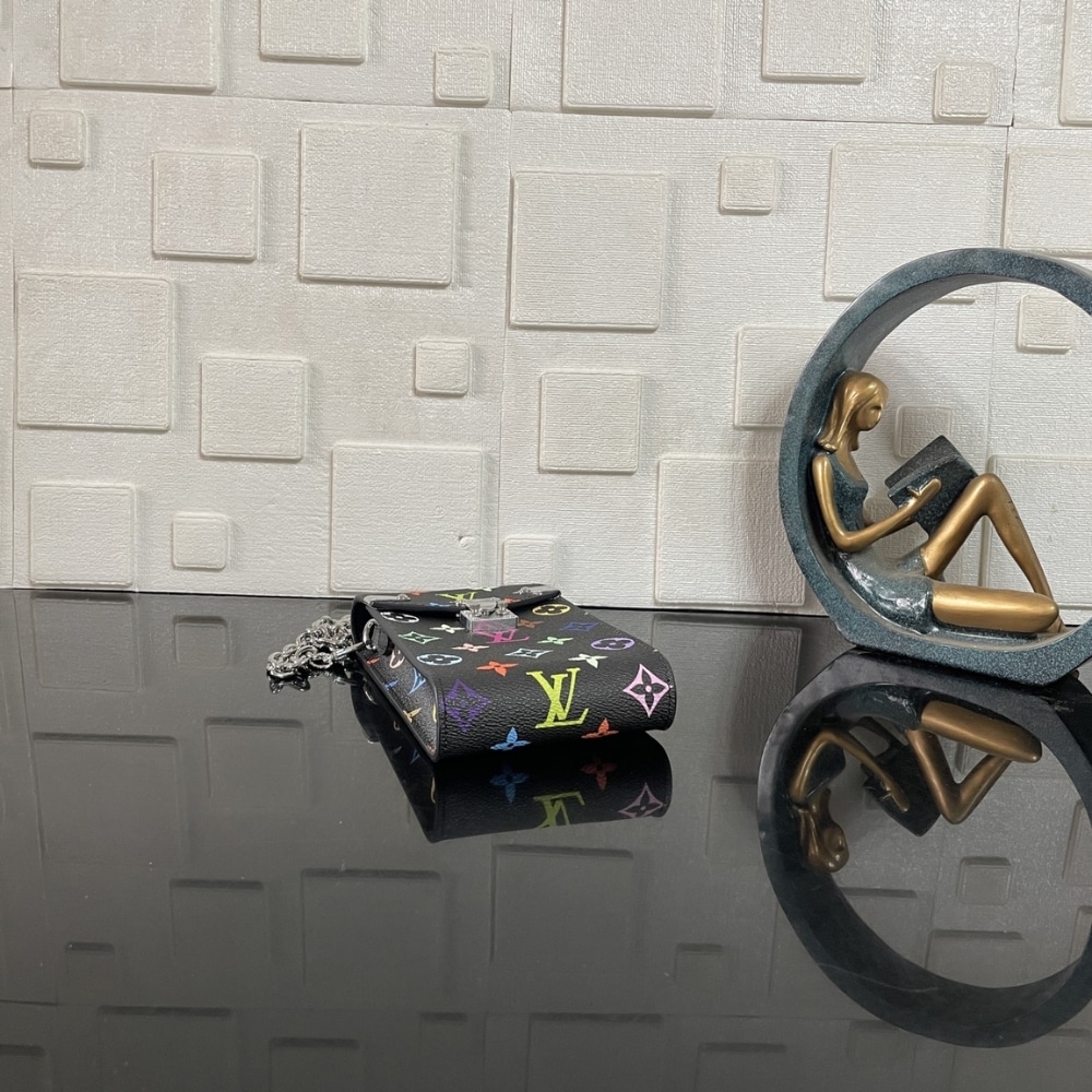 Super Vip 1:1 – Louis Vuitton x Takashi Murakami Phone Pouch Métis Black 17Cm M14098 - Image 4