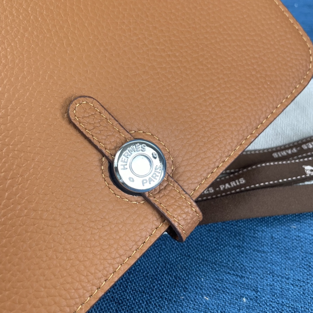 Hermes Dogon Duo Long Wallet Brown 20Cm - Image 6