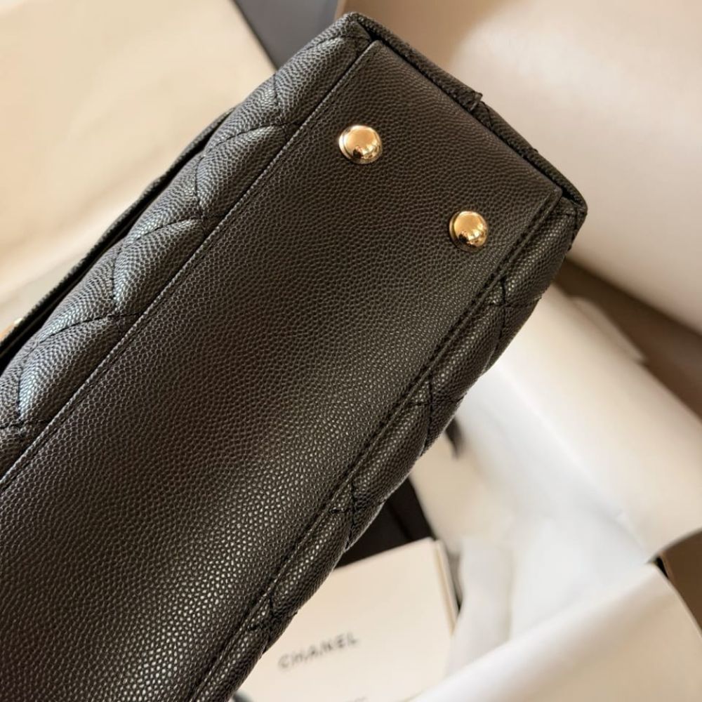 Chanel Coco Small Handle Flap Bag In Black 23Cm A92990 Y61556 94305 - Image 5