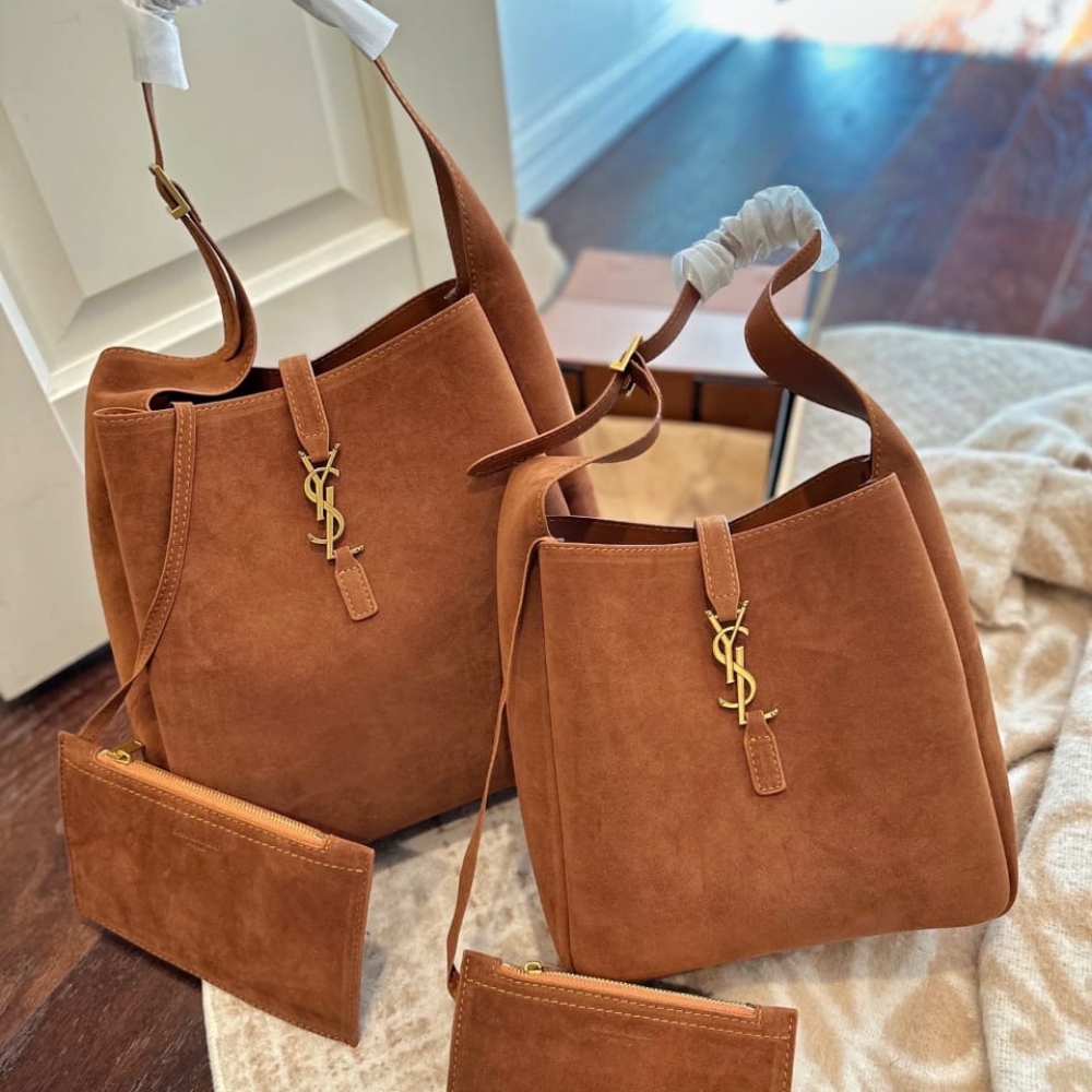 Saint Laurent Le 5 À 7 Supple In Suede Golden Brown 24Cm - Image 6