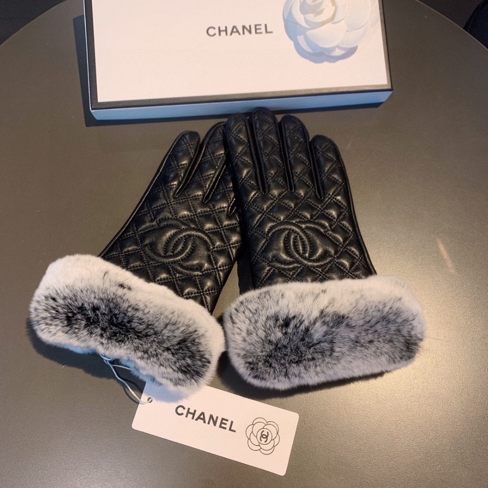 Alternative view of Chanel Classic Gloves Black
