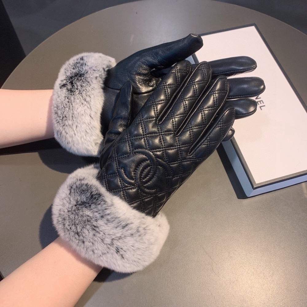 Chanel Classic Gloves Black - Image 6