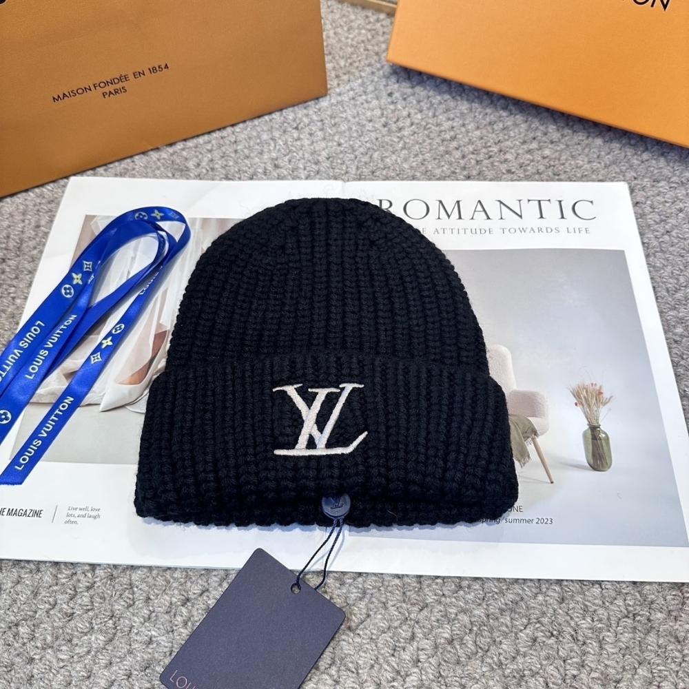 Louis Vuitton Only LV Beanie Black M77277 - Image 2
