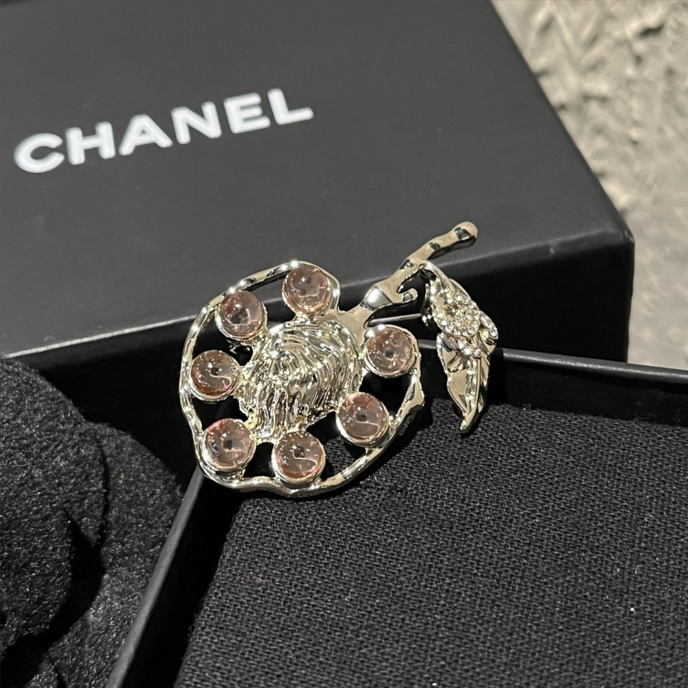 Alternative view of Chanel Brooch Metal Glass And Strass Gold Pink ABF985 B21163 U2156