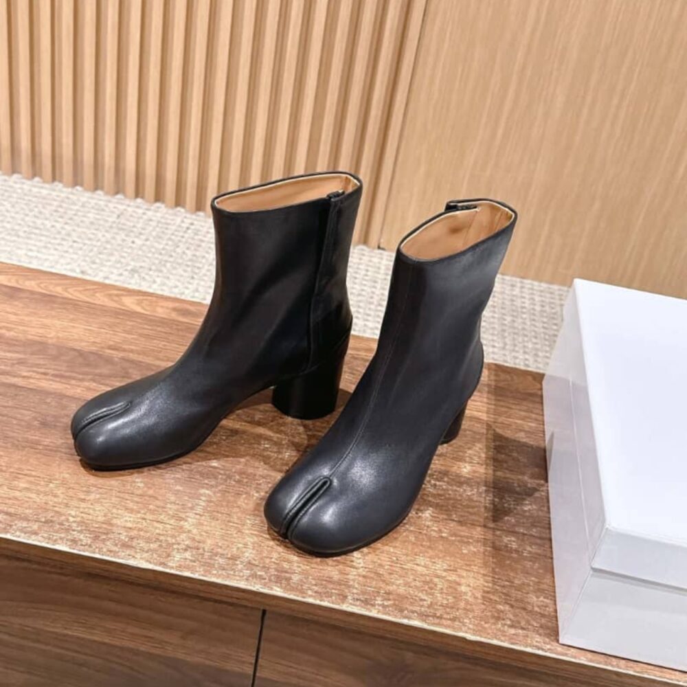 Alternative view of Super Vip 1:1 - Maison Margiela Tabi Ankle Boots Black S58WU0246P3753T8013