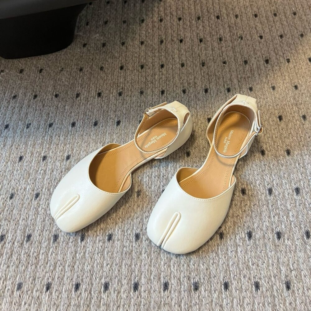 Alternative view of Super Vip 1:1 - Maison Margiela Tabi Ankle Strap Sandals White